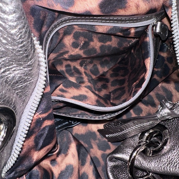 B. Makowsky Hobo Bag - Picture 6 of 10